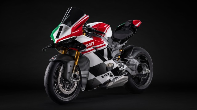 Ducati Panigale V4 Tricolore 2025