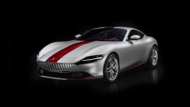 Ferrari Roma AMOLED