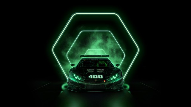 Lamborghini Huracán Squadra Corse Dark background
