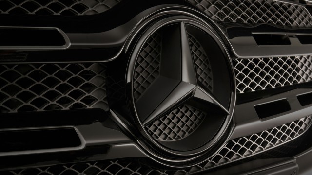Mercedes Benz X Class Logo