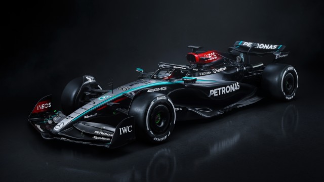 Mercedes-AMG F1 W15 E Performance 2024