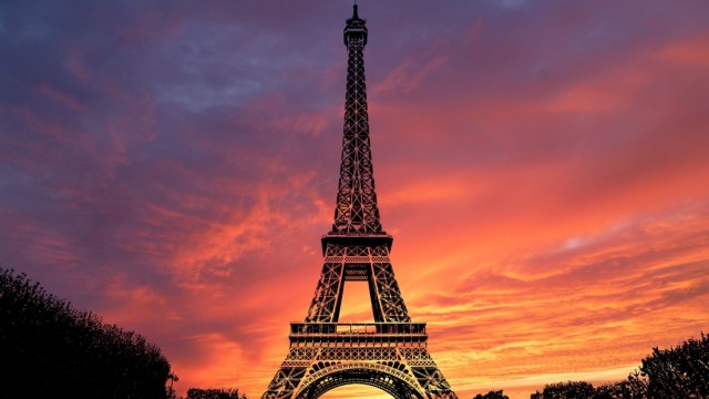 Eiffel Tower Sunset
