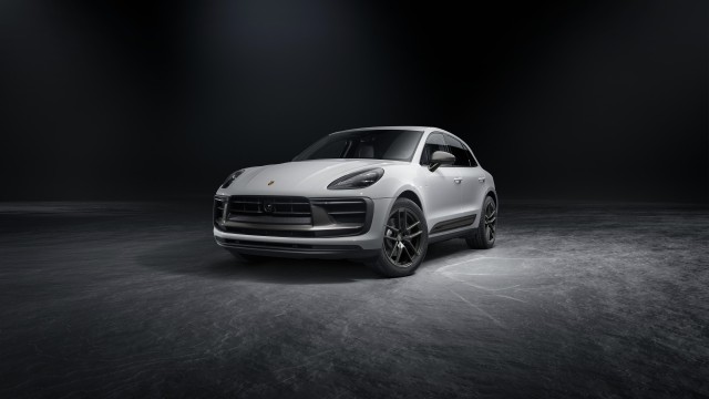 Porsche Macan T Sports cars