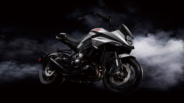 Suzuki GSX-S1000S Katana Black background