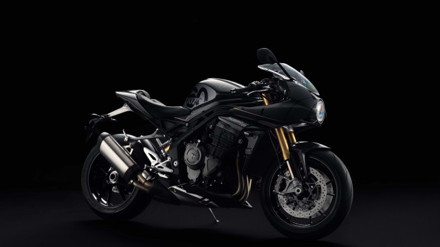 Triumph Speed Triple 1200 RR Bond Edition AMOLED