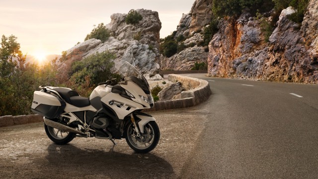 BMW R 1250 RT Touring bike