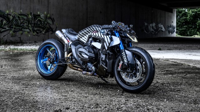 BMW R 1300 R Titan 2025