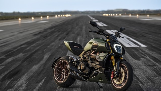 Ducati Diavel 1260 Lamborghini 2021