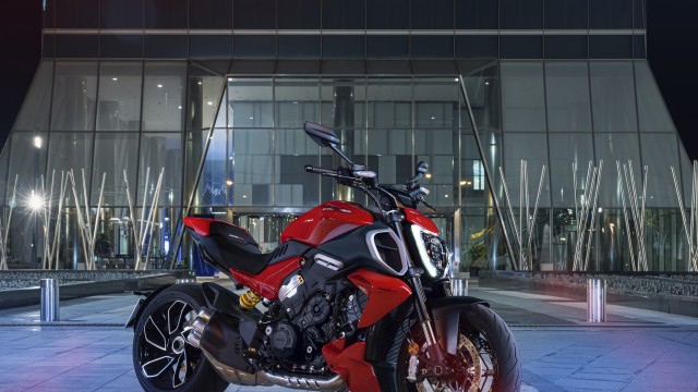 Ducati Diavel V4 Aesthetic