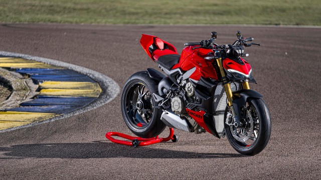 Ducati Streetfighter V4 S Sports bikes
