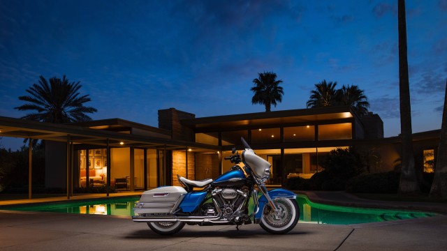 Harley-Davidson Elecra Glide Classic bikes