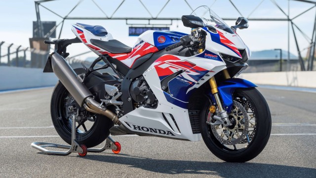 Honda CBR1000RR-R Fireblade SP Anniversary Edition