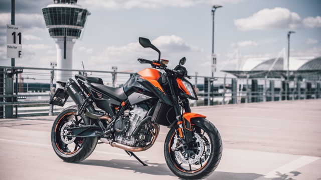 KTM 890 Duke 2021