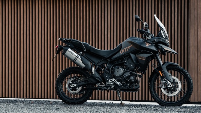 Triumph Tiger 900 Bond Edition