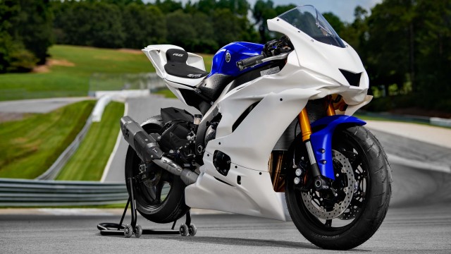 Yamaha YZF-R6 GYTR Sports bikes