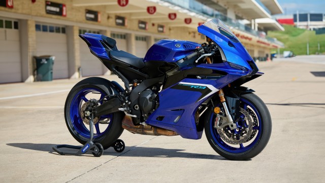 Yamaha YZF-R9 2025