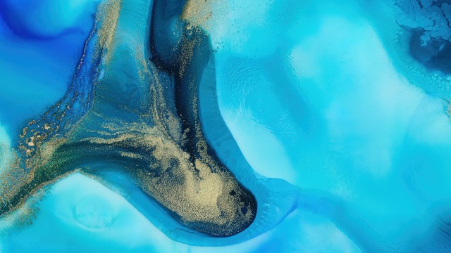 Mi Pad 5 Pro Blue background