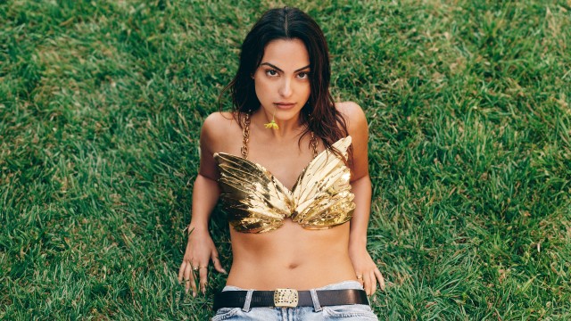 Camila Mendes Vogue Mexico