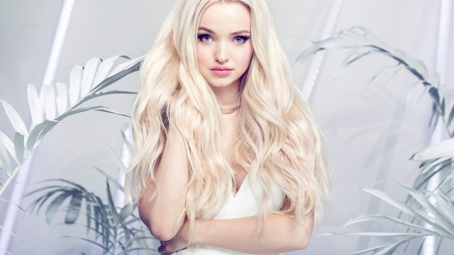 Dove Cameron 5K