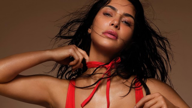 Kim Kardashian Red aesthetic