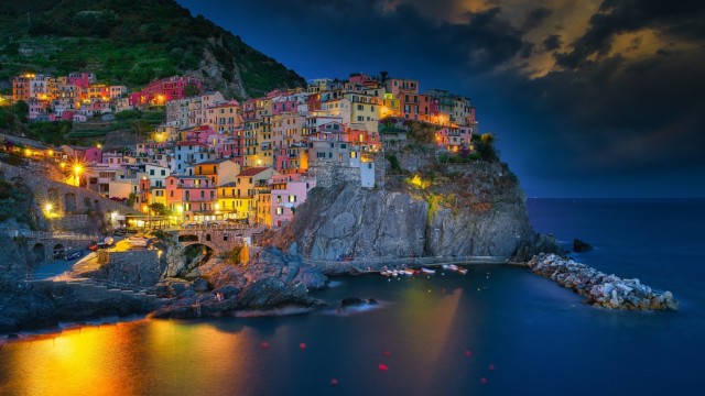 Manarola Blue hour