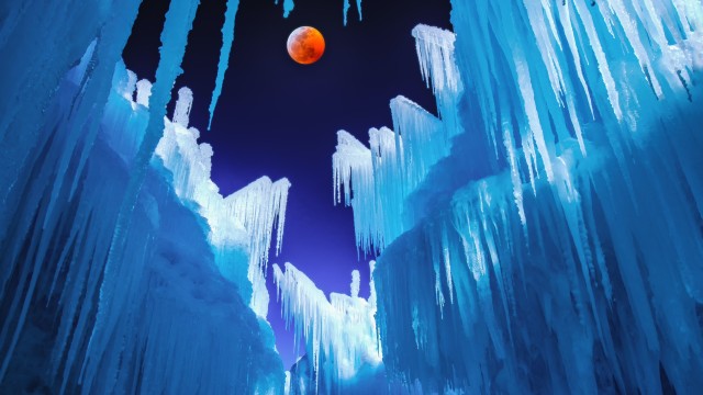 Ice Castles Eclipse