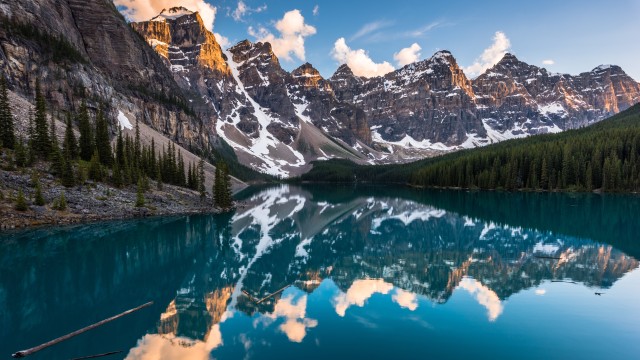 Moraine Lake 8K