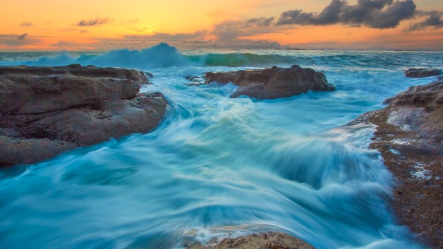 Ocean Waves Seascape