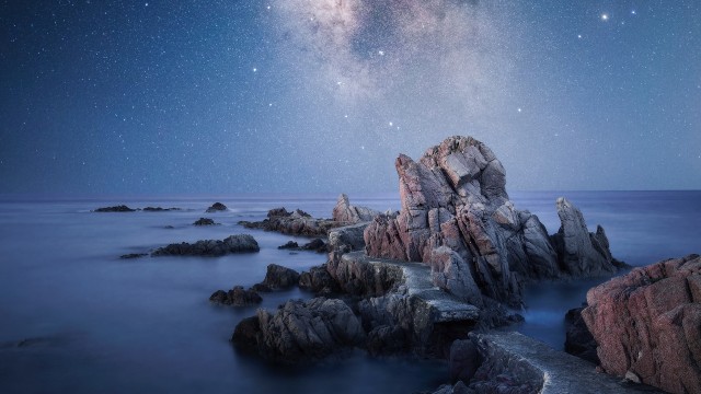 Seascape Milky Way