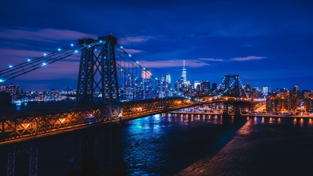 Williamsburg Bridge Suspension bridge