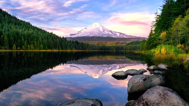 Trillium Lake Mount Hood