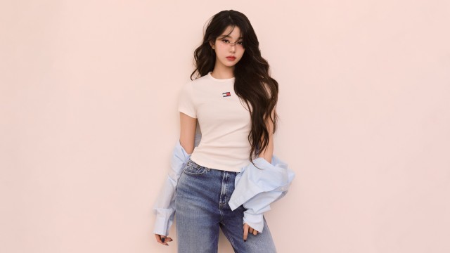 Jang Wonyoung Tommy Hilfiger