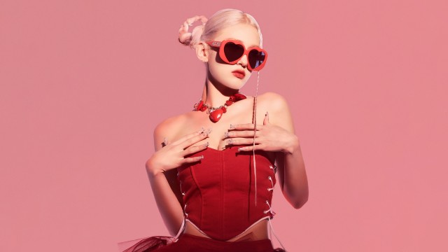 Jeon Somi - Fast Forward 5K