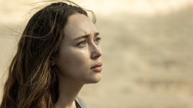 Alycia Debnam-Carey as Alicia Clark 5K