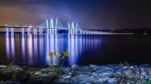 Cable-stayed bridge Body of Water
