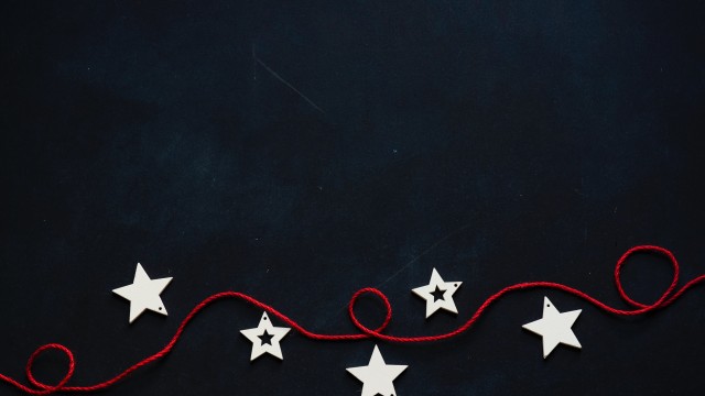 Preppy Christmas Decor