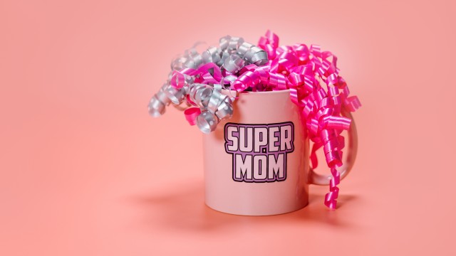 Super MOM Mug
