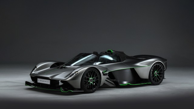 Aston Martin Valkyrie Spider 2025