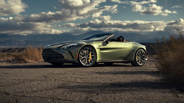 Aston Martin Vantage Roadster 2026