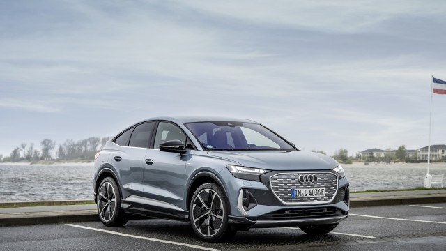 Audi Q4 Sportback 50 e-tron S line Edition 1