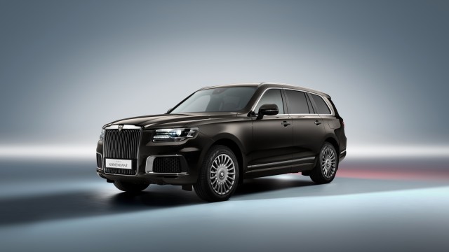 Aurus Komendant Luxury SUV
