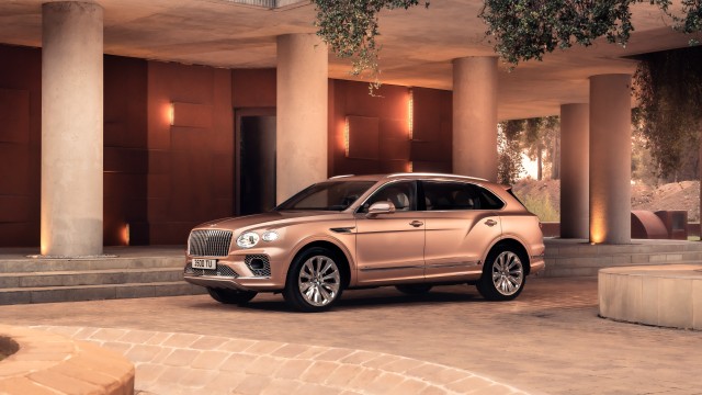 Bentley Bentayga EWB Luxury SUV