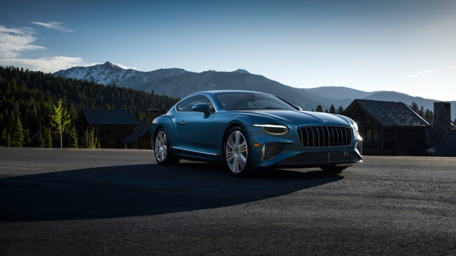 Bentley Continental GT Azure 8K